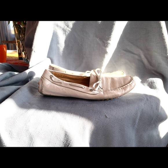 Nicole Vacari Italian whit leather moccasins size 7 - Picture 4 of 6